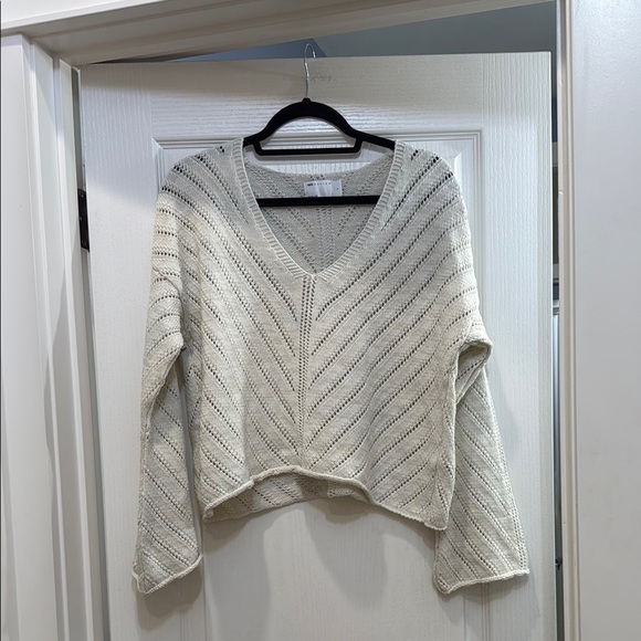 ASOS Sweaters - ASOS Cream V-Neck Open Weave Cotton Blend Cropped Sweater